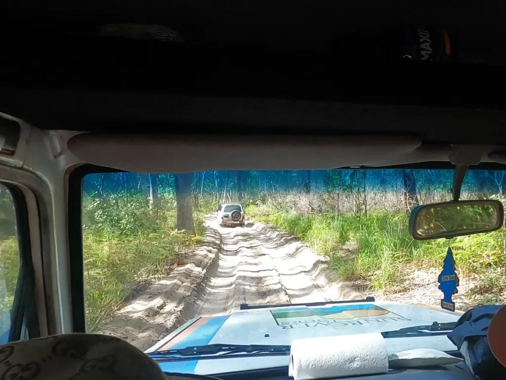 Four-wheel driving on Moreton Island