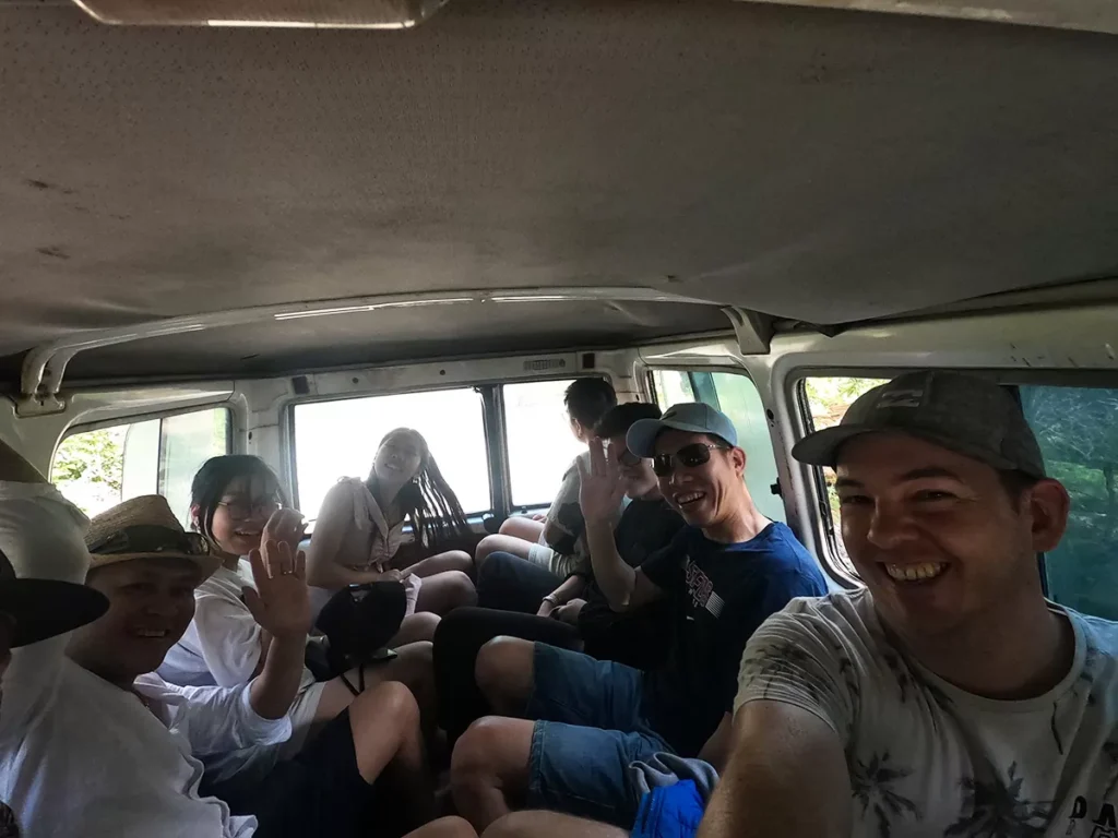 Four-wheel driving on Moreton Island